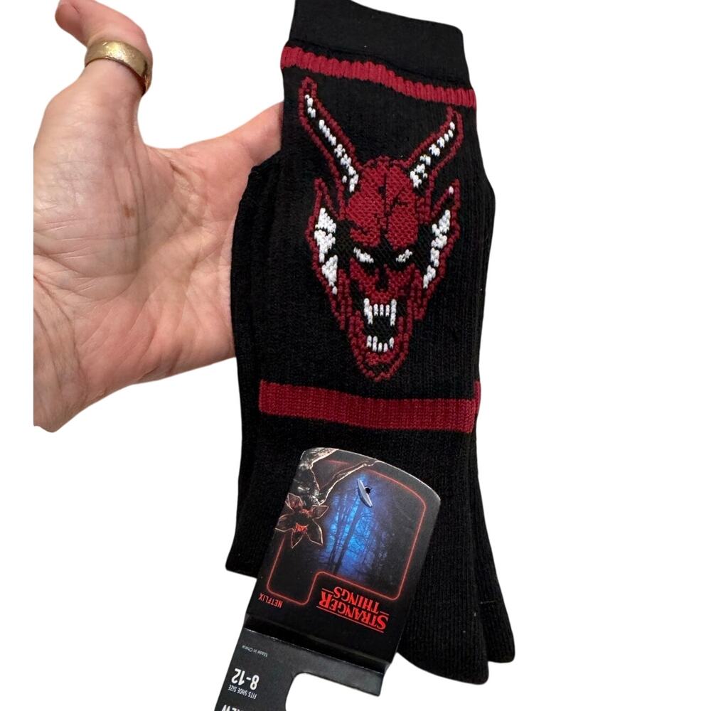 STRANGER THINGS Single pair of Men's Crew Socks NWT Fits Shoe Size 8 - 12